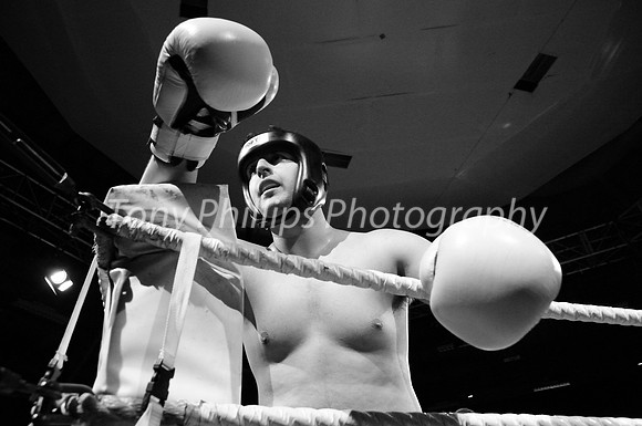 Resting On The Ropes, Best Of British, Sheffield Octagon 2010